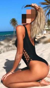 Genç Escort'taki Göz Kamaştırıcı Bahar
