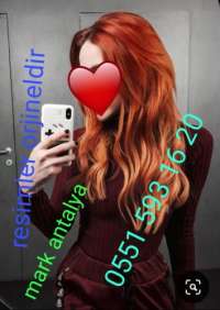 Genç Escort'un Büyüleyici Deneyimi