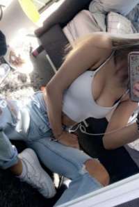 Yabancı Escort Bayan Tanıtımı: 70 kg, 175 cm boy ve sınırsız hizmet.