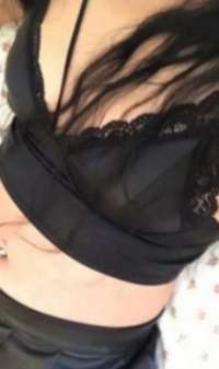 Yabancı Escort Bayan Tanıtımı: 70 kg, 175 cm boy ve sınırsız hizmet.