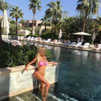 Yabancı Escort'taki En Çarpıcı Kızla Buluşmanın Eşsiz Deneyimi